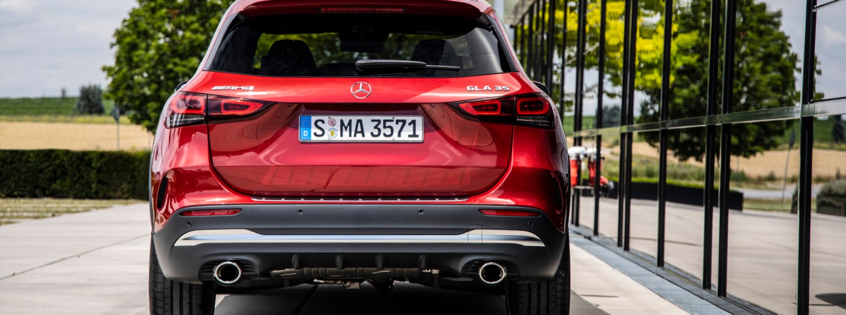 GLA AMG