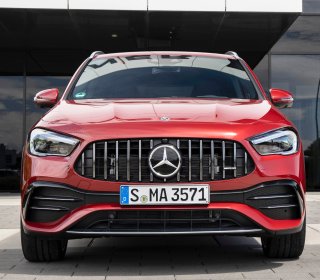 GLA AMG